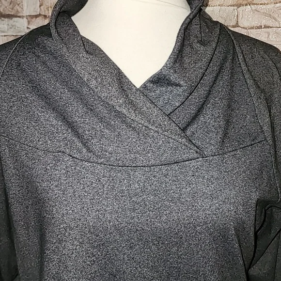 Lole Gray Long Sleeve Dress - Picture 3 of 11